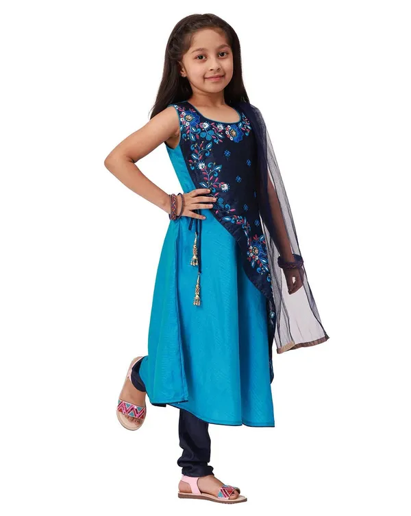 Blue_Ethnic_Churidar_Salwar_Suit_for_Kids