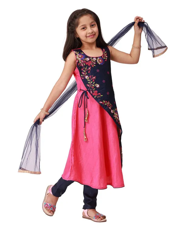 Pink_Ethnic_Churidar_Salwar_Suit_for_Kids