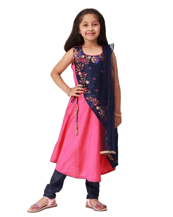 Pink_Ethnic_Churidar_Salwar_Suit_for_Kids