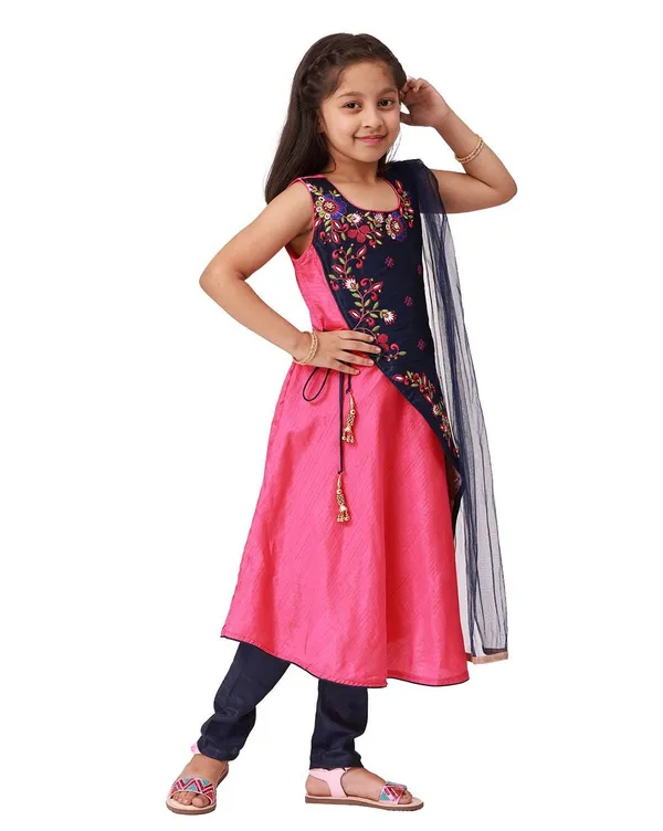 Pink_Ethnic_Churidar_Salwar_Suit_for_Kids