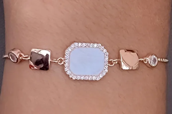 Rose_Gold_Bracelet_For_Women