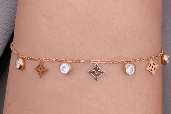 Rose_Gold_Bracelet_For_Women