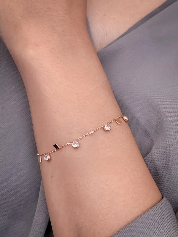 Rose_Gold_Bracelet_For_Women