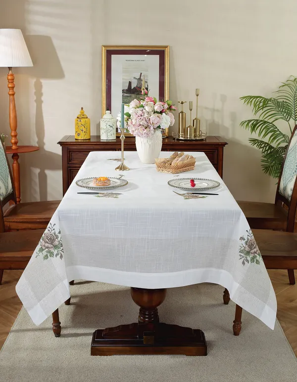 Brown_Linen_Embroidery_Design_Table_Cover