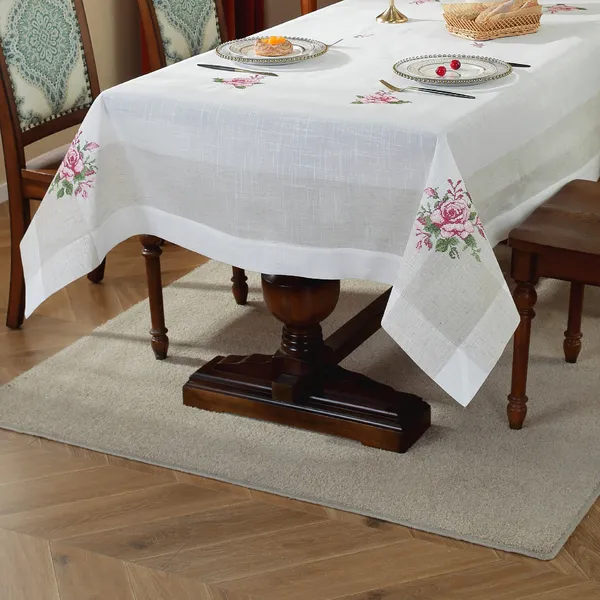 Pink_Linen_Embroidery_Design_Table_Cover