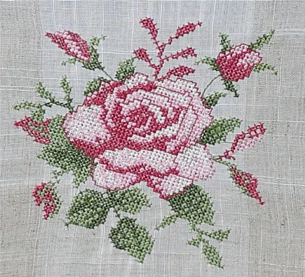 Pink_Linen_Embroidery_Design_Table_Cover