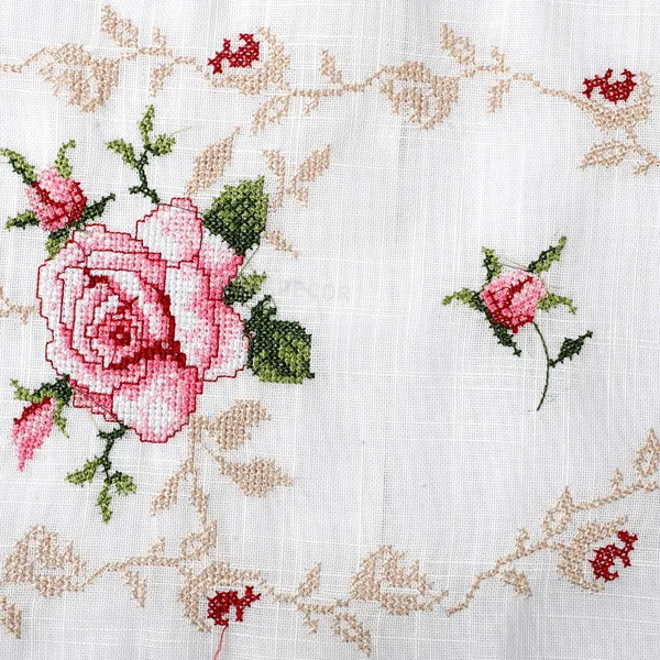 Pink_Cross_Stitch_Embroidery_Rose_Design_Dining_Table_Runner_[15x70_Inches]