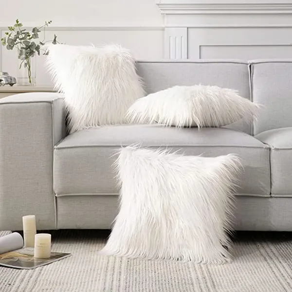 Cream_velvet_Long_Fur_Design_Cushion_Cover_1_Piece_[24x24_Inches]