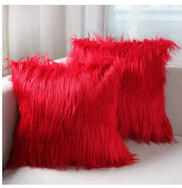 Set_Of_2_Red_velvet_Long_Fur_Design_Cushion_Cover_[16x16_Inches]