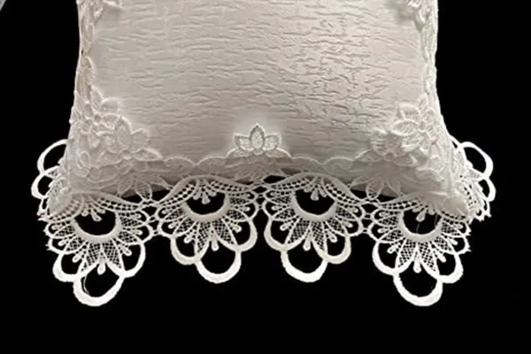 Set_Of_2_White_Polyester_Plain_Lace_Design_Cushion_Cover