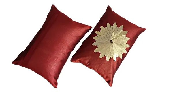 Set_Of_2_Maroon_Silk_Sunshine_Design_Cushion_Cover_[12x18_Inches]