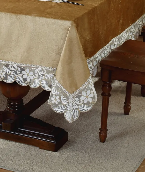 Golden_Velvet_Lace_Embroidery_Design_Table_Cover
