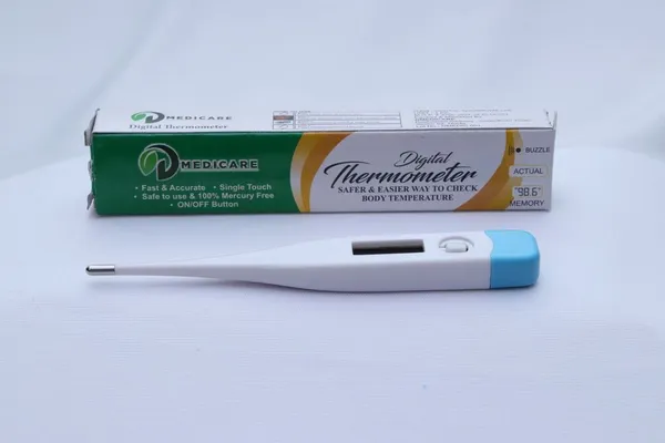 White_Thermometer_For_Health_&_Fitness