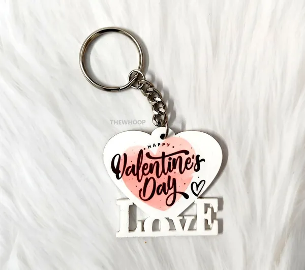 Combo_Pack_Of_5_White_Valentines_Day_Gift_|_1_Heart_Mug,_1_Love_Keychain,_1_Ceramic_Tile_With_Stand,_1_Artificial_Rose_&_7_Mini_Card_|_Gift_For_Husband,_Wife,_Couples_Valentines_Gift_Set