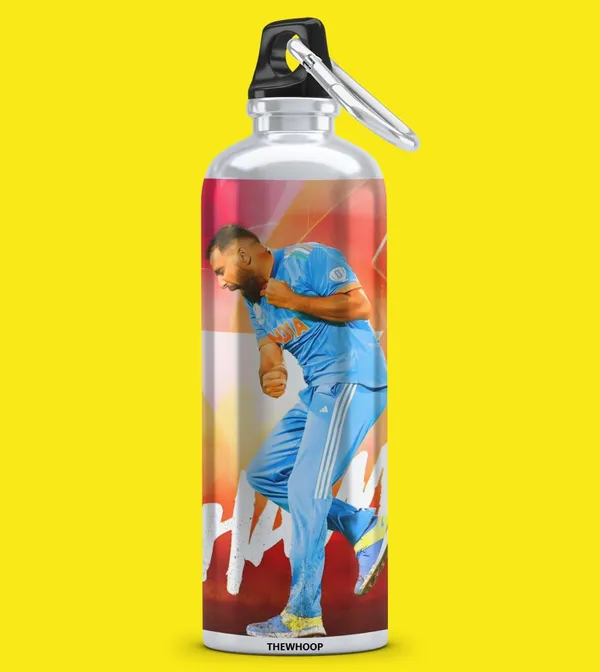 Combo_Pack_Of_6_White_Printed_Indian_Cricketers_Gift_|_Mug,_Sipper_Bottle,_Keychain,_Sunglass,_Cap,_Greeting_Card,_Birthday_Gift_Set_For_Cricket_Fans_(Mohammed_Shami)