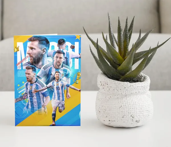Combo_Pack_Of_6_White_Printed_Lionel_Messi_Gift_|_Mug(350Ml),_Sipper_Bottle(750Ml),_Keychain,_Sunglass,_Cap,_Greeting_Card,_Birthday_Gift_Set_For_Lionel_Messi_Fans
