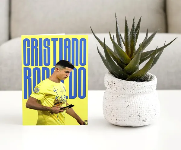 Combo_Pack_Of_6_Golden_Printed_Cristiano_Ronaldo_Gift_|_Mug_(350Ml),_Sipper_Bottle_(750Ml),_Keychain,_Sunglass,_Cap,_Greeting_Card,_Birthday_Gift_Set_For_Cristiano_Ronaldo_Fans