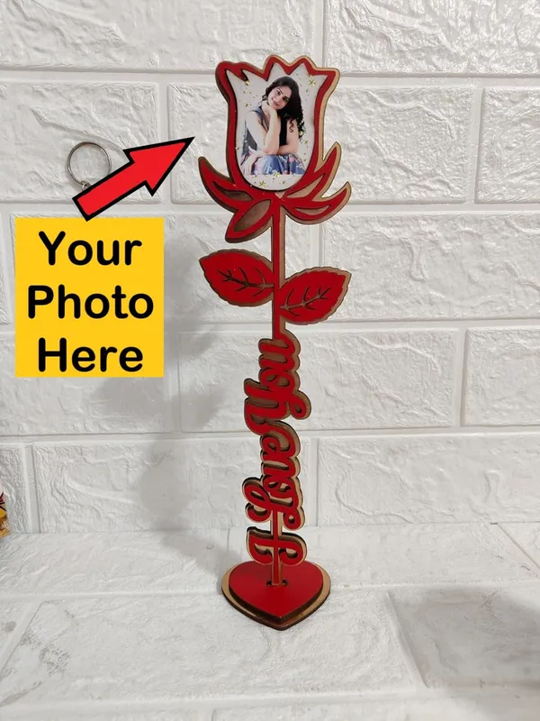 Combo_Pack_Of_3_Red_Customized_Photo_Print_Mdf_Rose_With_Stand_With_7_Mini_Poster_Card_&_Personalized_Love_Heart_Keychain_Gift_For_Valentine_Day,_Anniversary,_Birthday_Gifts