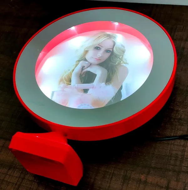 Red_Magic_Glass_Mirror_Photo_Frame_With_Led_Light_Round_&_Customized_With_Personal_Photograph_For_Birthday,_Anniversary_&_Couple_Love_Unique_Gift