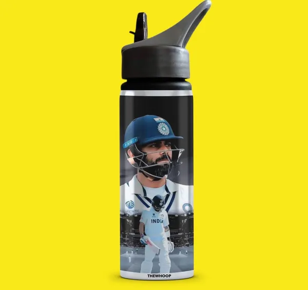 Combo_Pack_Of_2_Off_&_White_Virat_Kohli_Printed_Sipper_750_Ml_Aluminium_Bottle_&_Keychain_Combo_With_Holding_Grip_Feature_|_Office,_Gym_&_School_Water_Bottle_Best_Gift_Virat_Kohli_Fans_&_Cricket_Lovers