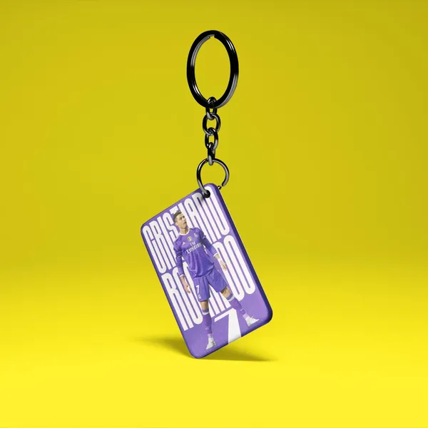 Purple_Cristiano_Ronaldo_Printed_Sipper_750_Ml_Aluminium_Bottle_&_Keychain_Combo_With_Holding_Grip_Feature_|_Best_Gift_For_Cr7_/_Football_Sports_Fans