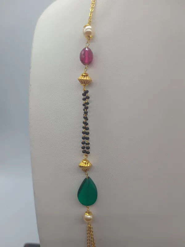 Gold_Delicate_Mangalsutra_Dokiya_For_Women