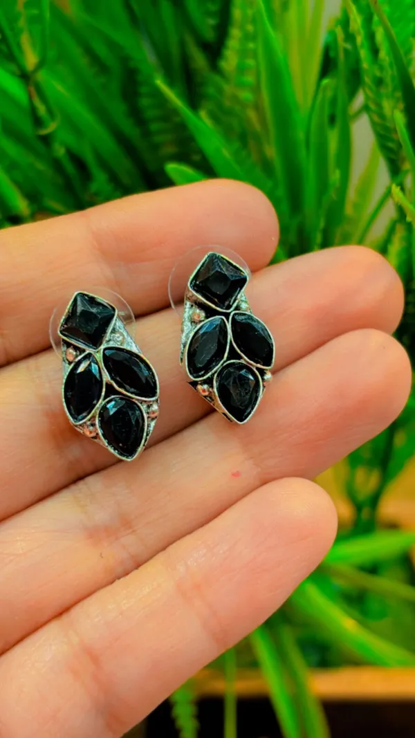 German_Silver_Z_black_stones_tops
