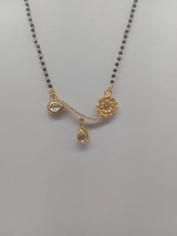 Black_Beads_Delicate_Single_Line_Mangalsutra_For_Women