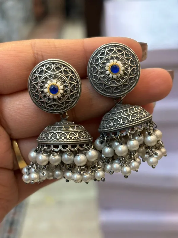 Silver_Oxidised_Traditional_Jhumka_For_Women