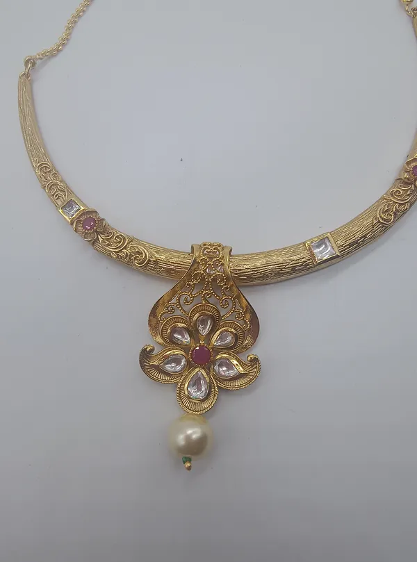 Gold_Premium_Antique_Necklace_For_Women
