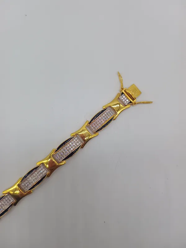 Gold_Premium_Fancy_Bracelet_For_Men