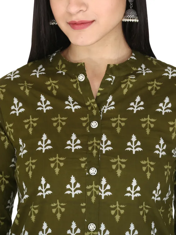 Green_Jaipuri_Motif_Printed_Pure_Cotton_A-Line_Kurta