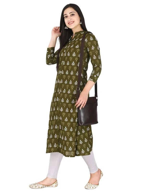 Green_Jaipuri_Motif_Printed_Pure_Cotton_A-Line_Kurta