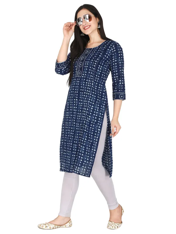 Indigo_Blue_Geometric_Printed_Pure_Cotton_Straight_Kurta