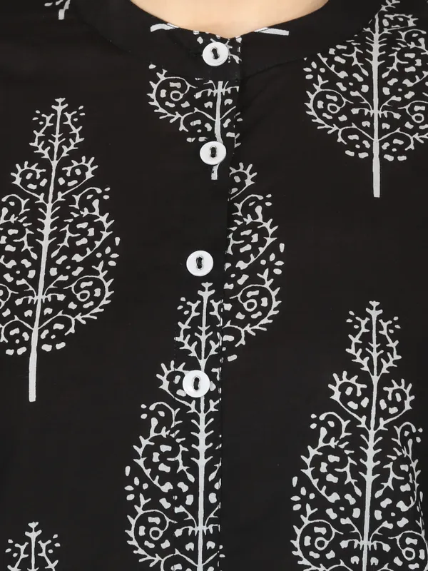 Black_Motif_Print_Pure_Cotton_Straight_Kurta