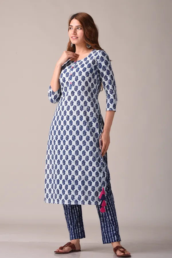 Blue_Paseley_Printed_Pure_Cotton_Straight_Kurta