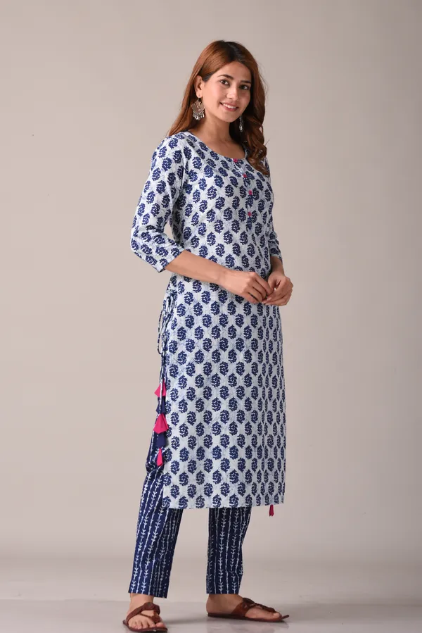 Blue_Paseley_Printed_Pure_Cotton_Straight_Kurta