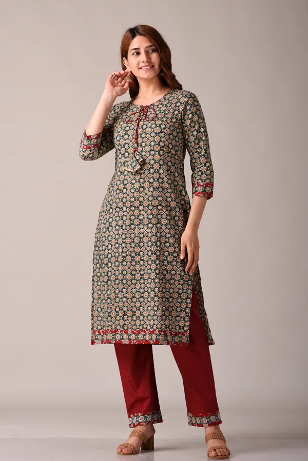 Green_Ajrak_Printed_Straight_Kurta