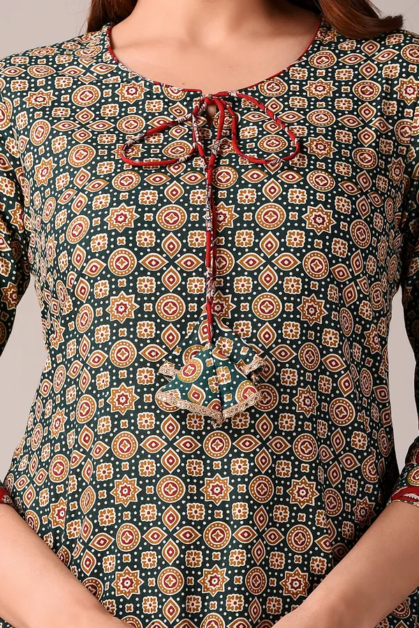 Green_Ajrak_Printed_Straight_Kurta