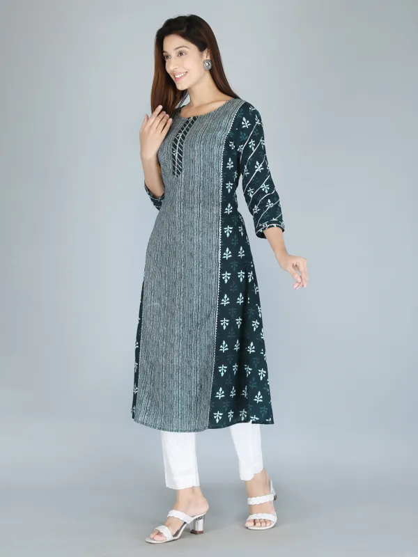 Bottle_Green_Ethnic_Motif_Printed_Pure_Cotton_A-Line_Kurta