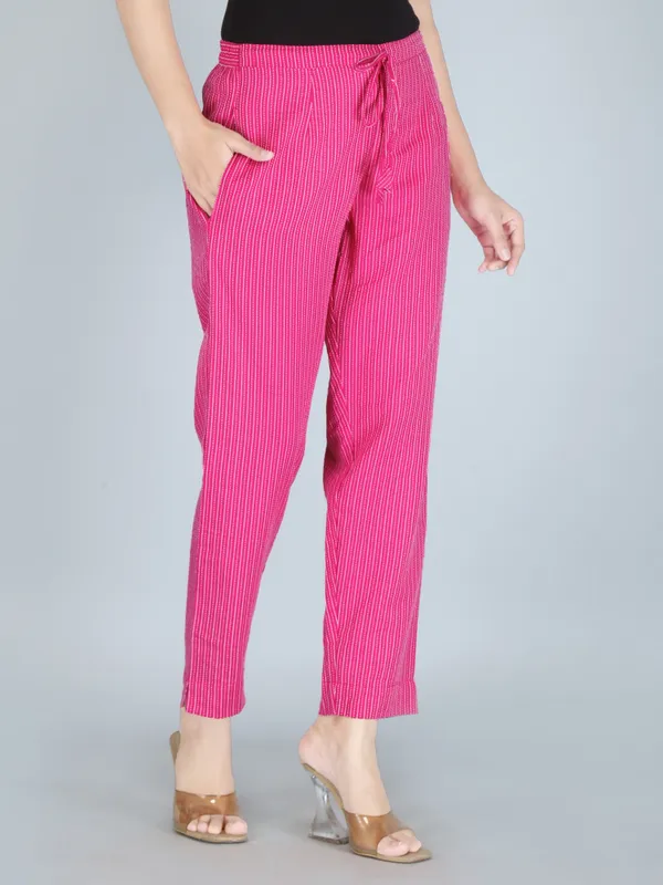 Fuscia_Pink_Color_Pure_Cotton_Kantha_Dobby_Dyed_Pants