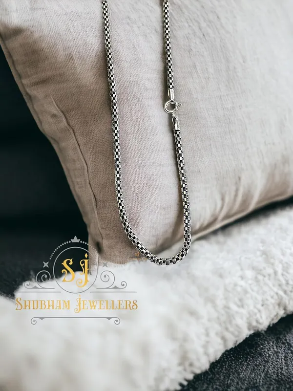Silver_925_Sterling_Popcorn_Chain_For_Men_Women_Boys_And_Girls_Oxidized_Chain_Necklace_Bis_Hallmarked_Chain_(Box_22In_14Gm)