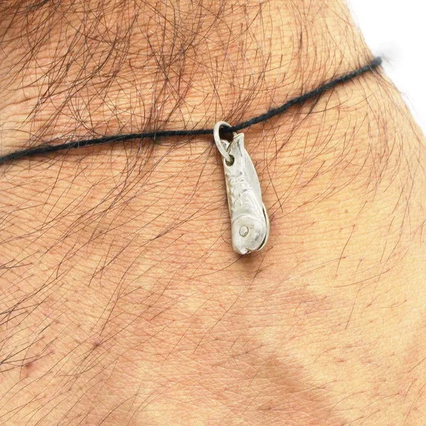 Silver_Pure_Nazar_Chaku_Pendants_Nazariya_For_New_Born_Babies_Kids_Pure_Cotton_Thread_For_Protection(Fish)