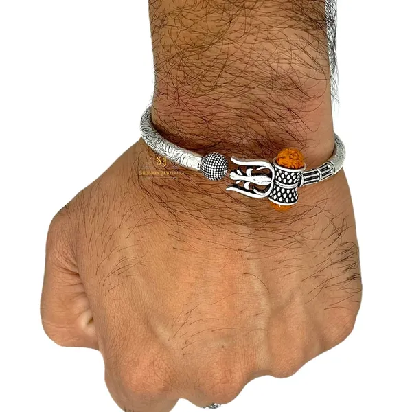 Silver_Â„¢925_Pure_Chandi_Oxidised_Hollow_Trishool_Nakkashi_Men_Kada_Bangle_For_Men_&_Boys_With_Hallmark_One_Piece