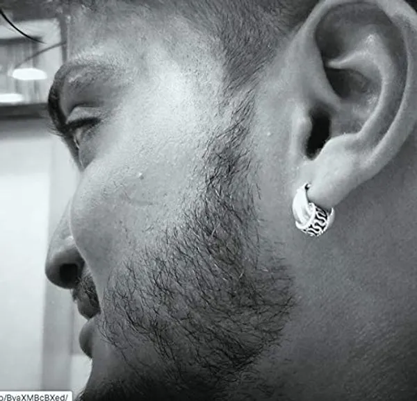Silver_925_Sterling_Salman_Khan_Inspi_Bali_Hoop_Earrings_-_Skin_Friendly_&_Stylish_Ethnic_Jewelry_For_Men_And_Women