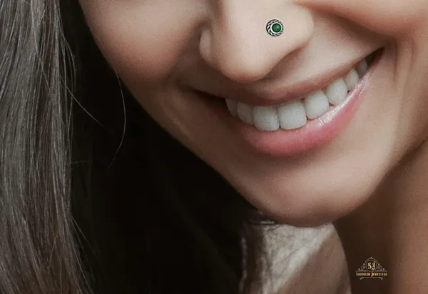 Green_925_Sterling_Handmade_Antique_Oxidized_Nose_Pin_For_Women_(2,_)