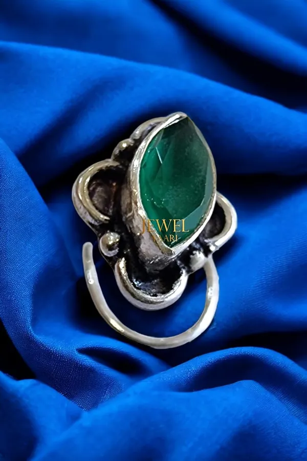 Green_925_Sterling_Handmade_Antique_Oxidized_Nose_Pin_For_Women_(-6,_)