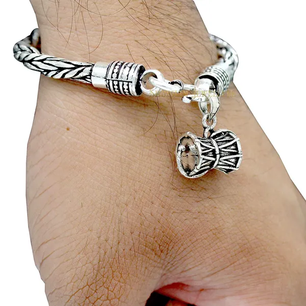 Silver_925_92.5_Pure_Sterling_Oxidised_Twisted_Bracelet_With_Shiva_Damru_And_Hallmark
