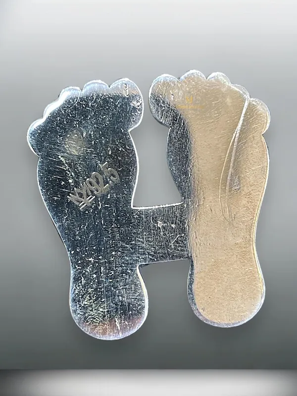 Silver_By_Pure_Charan_Paduka_Chaandi_Ke_Charan_Paduka_God_Footprints_Religious_Footprint_Paduka_Khadau_Khadou_-_925_Pure_Bis_Hallmarked_30Mm_:6.5_Gms