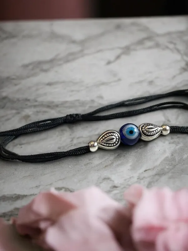 Silver_925_Oxidized__Cottan_Thread_Anklet_With_Ball_For_Girls_And_Women_Nazarbattu/Nazaiya_Anklet_(Style11)